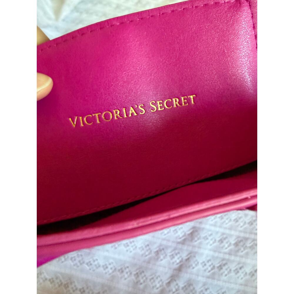 Victoria's Secret Pink Faux Leather Tote Bag Large Shopper Gold Charm Shoulder - Picture 4 of 10